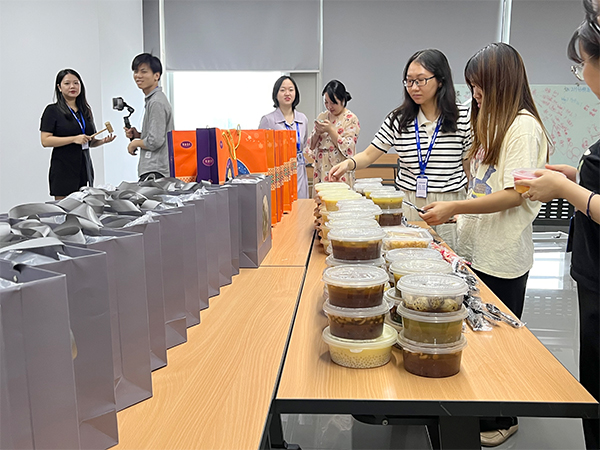 喜迎中秋佳節,寬裕管業與您同歡樂